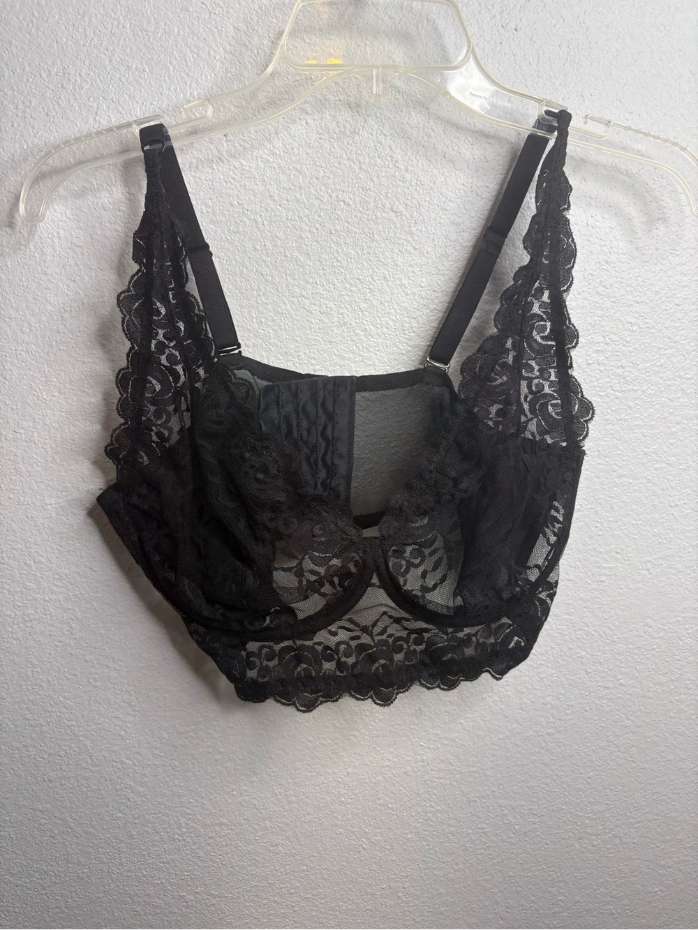 40C Sheer Lace Black Bra No Tags